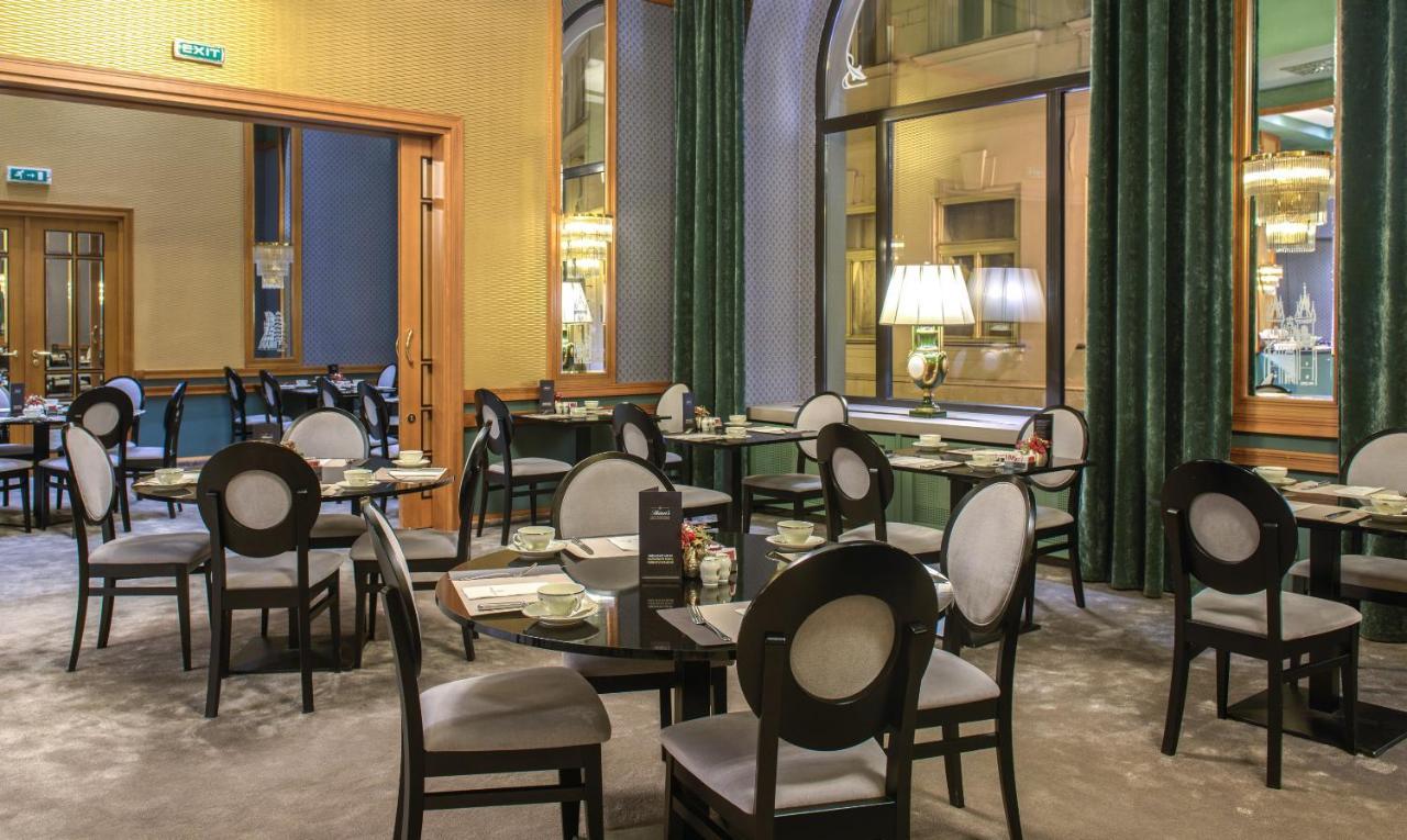 Grand Hotel Bohemia Praag Buitenkant foto Restaurant