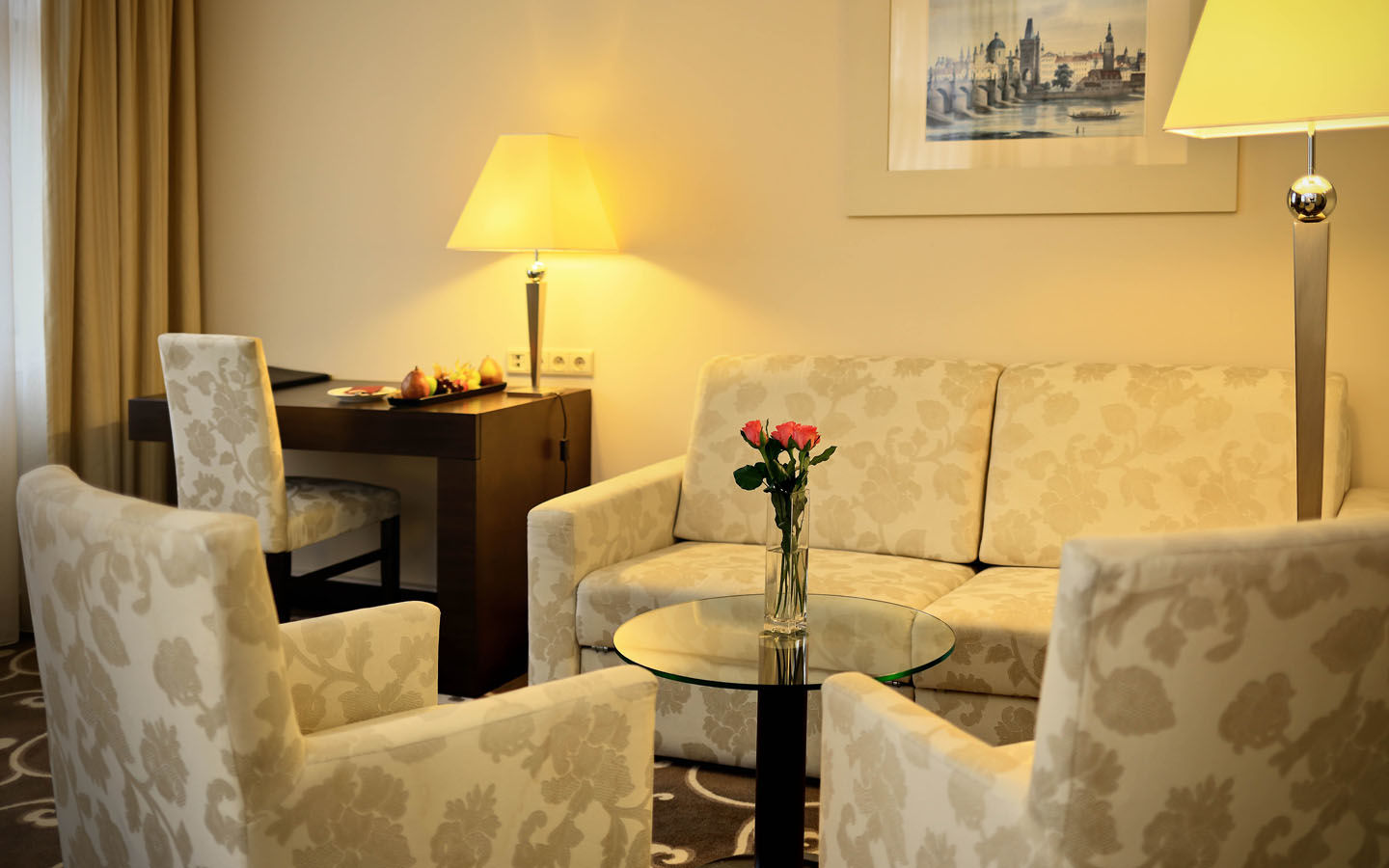 Grand Hotel Bohemia Praag Buitenkant foto A suite at the Hotel de Ville