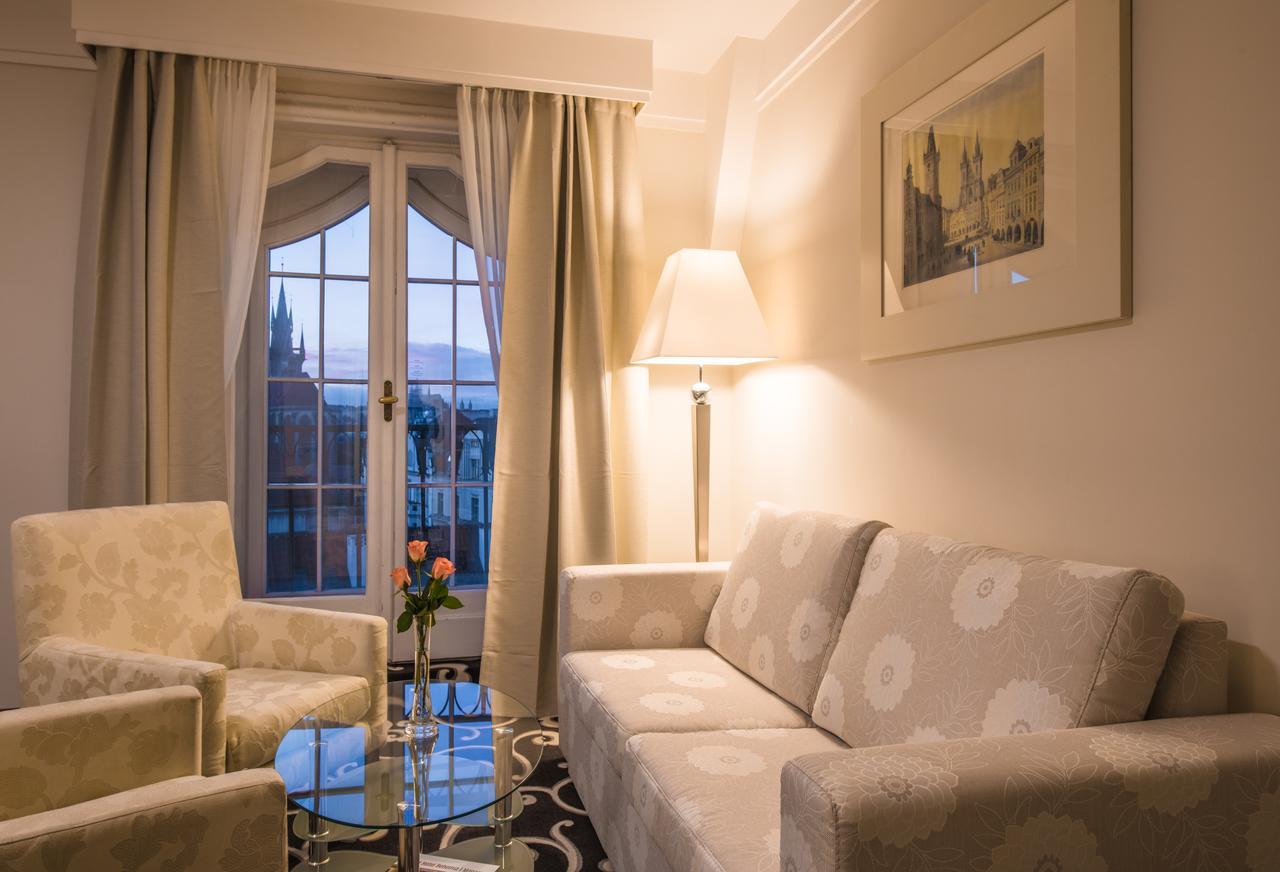 Grand Hotel Bohemia Praag Buitenkant foto A living room