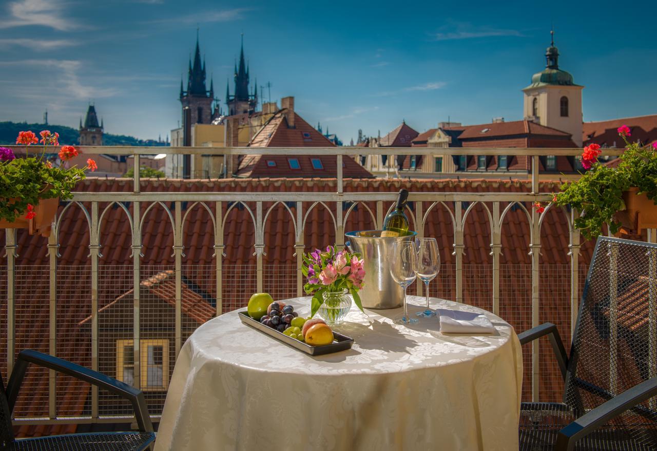 Grand Hotel Bohemia Praag Buitenkant foto Terrace of the hotel